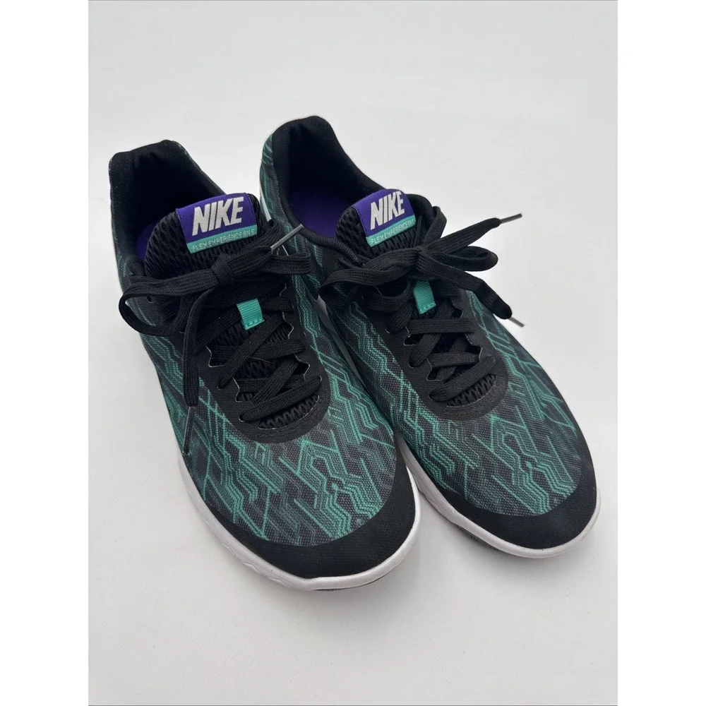 Nike Flex Experience RN 5 Women's 9.5 Running Shoes Black White Green 844673-001